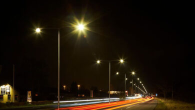 Lamperne langs de danske statsveje bliver udskiftet med klimavenlig LED-belysning